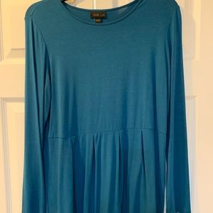 J Jill tunic. Teal color. Cover picture shows true colors.
